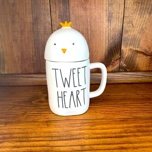 RAE DUNN tweet heart Easter chick mug with lid